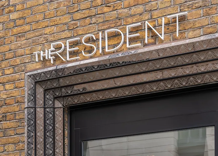Hotel The Resident Victoria Londra